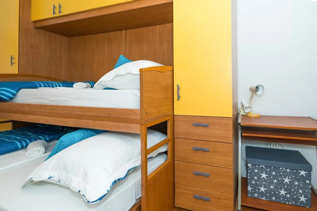 Apt Near Center With Balcony With The Sea View Split Apartment
